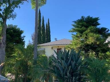 Main picture of 17351 1/2 Bullock St