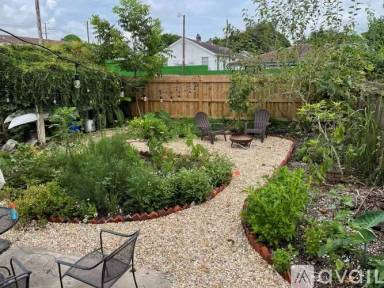 Main picture of 1527 France St