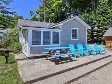 Main picture of 10563 S West Bay Shore Dr