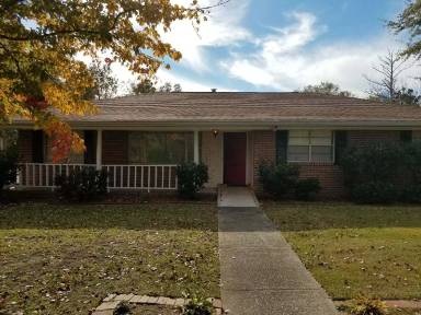 Main picture of 864 Boulevard