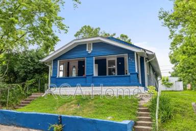 Main picture of 834 W 26th St