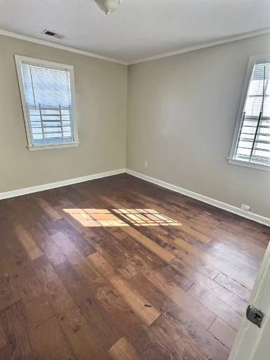 Main picture of 1082 Garland St