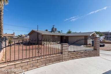 Main picture of 2120 Shadow Mountain Pl