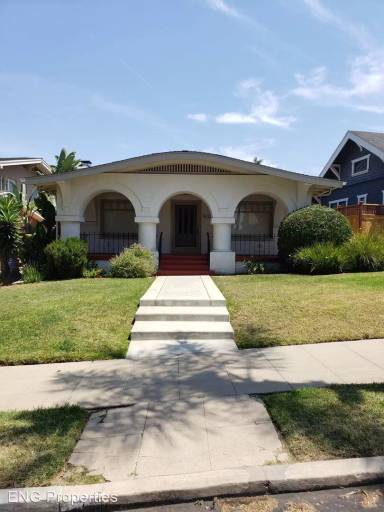 Main picture of 4241 Arden Way