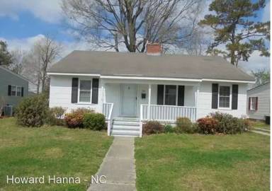 Main picture of 204 Woodland Cir