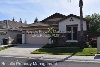 Main picture of 1772 Adrienne Dr