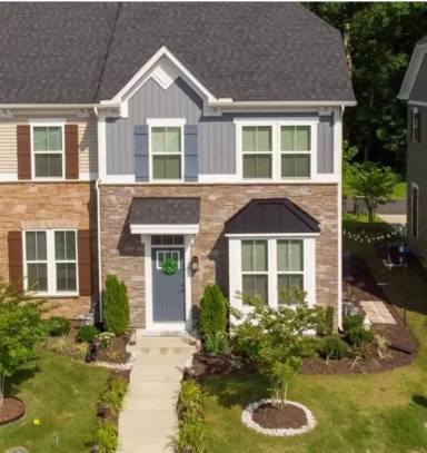 Main picture of 7545 Luminary Dr