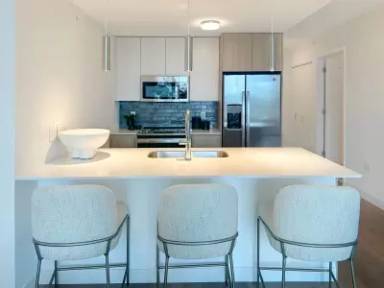 Main picture of 342 N Canal St