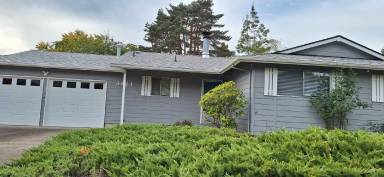 Main picture of 3424 NW Satinwood St