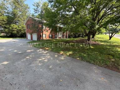 Main picture of 11141 Pleasant Forest Dr