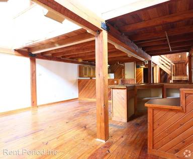 Main picture of 417 E Frederick St