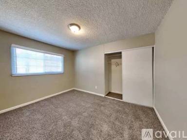 Main picture of 3440 N Carnation Dr