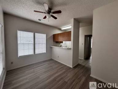 Main picture of 511 Woodward St