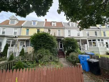 Main picture of 12 Manning Sq