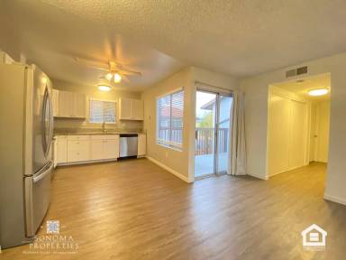 Main picture of 753 1st St W