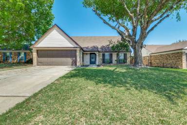 Main picture of 4129 Emerson Dr