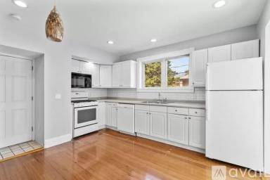 Main picture of 52 Selwyn St