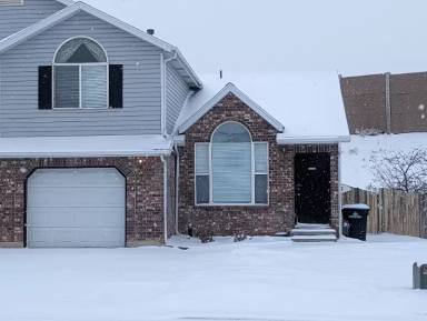 Main picture of 553 Lynnbrook Dr