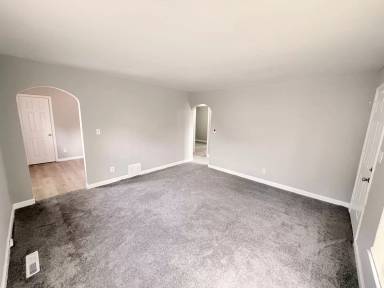 Main picture of 1207 N McCoy St