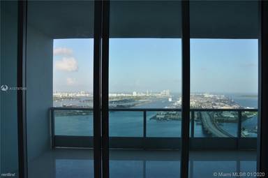 Main picture of 900 Biscayne Bay Condos