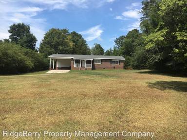Main picture of 42 Pineridge Dr SE