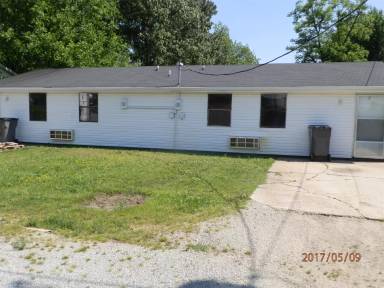 Main picture of 436 E Walnut St