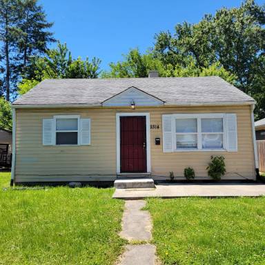 Main picture of 2314 N Goodlet Ave