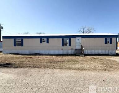 Main picture of 2081 Oakshire Rd