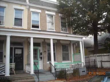 Main picture of 14 S Addison St