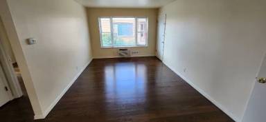 Main picture of 3229 S 99th St