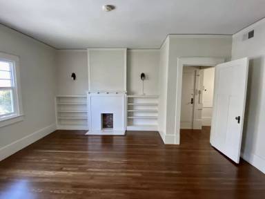 Main picture of 2411 Fillmore St
