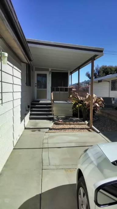 Main picture of 1394 Bishop Dr