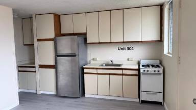 Main picture of 135M-1454 Pele St