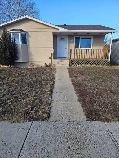 Main picture of 909 Cale Ave