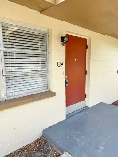 Main picture of 126 Antilla St