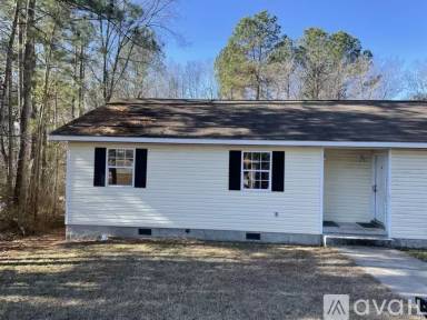 Main picture of 2424 Grandview Dr NE