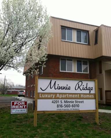 Main picture of 4201 S Minnie St