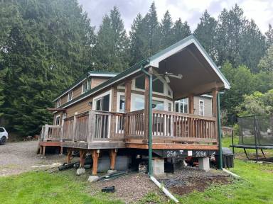 Main picture of 1103 SW Lake Roesiger Rd