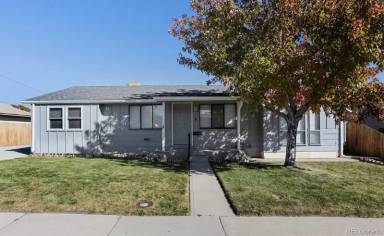 Main picture of 9020 Clay St