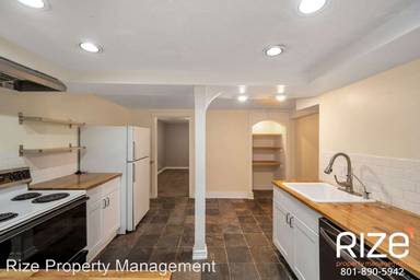 Main picture of 1875 E 2100 S