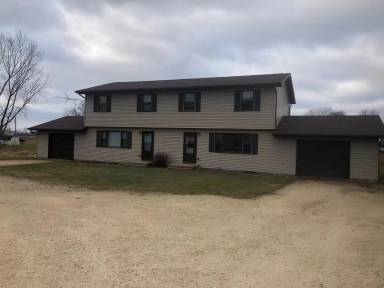 Main picture of 915 Division St