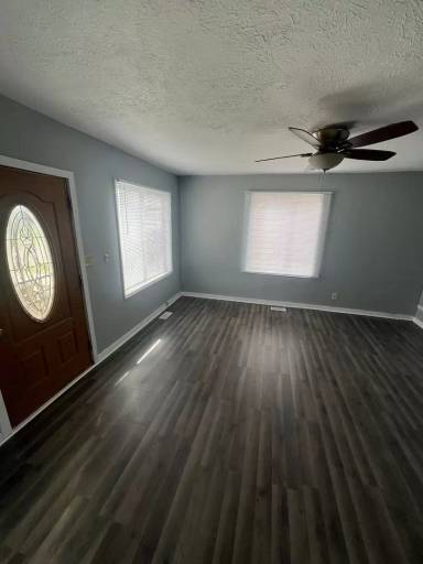 Main picture of 417 W Reynolds St