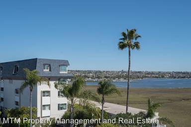 Main picture of 3991 Crown Point Dr