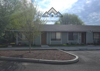 Main picture of Hillcrest Apartments
