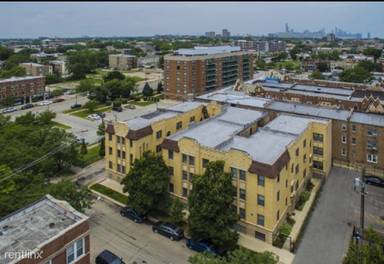 Main picture of 816 E 49th St