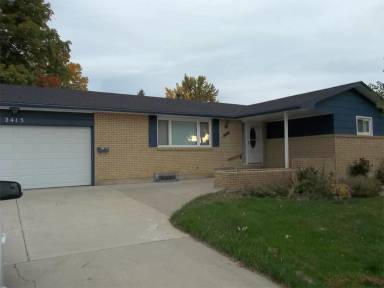 Main picture of 2413 Chama Ave