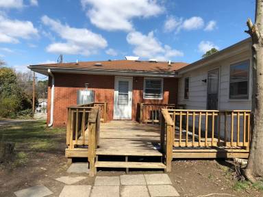 Main picture of 1012 Camden Ave