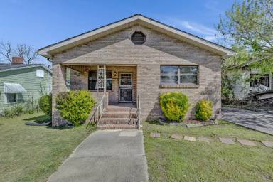 Main picture of 532 55th St