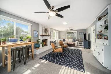Main picture of 5112 Victoria Ave