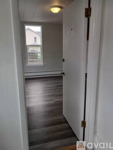 Main picture of 4604 12th St
